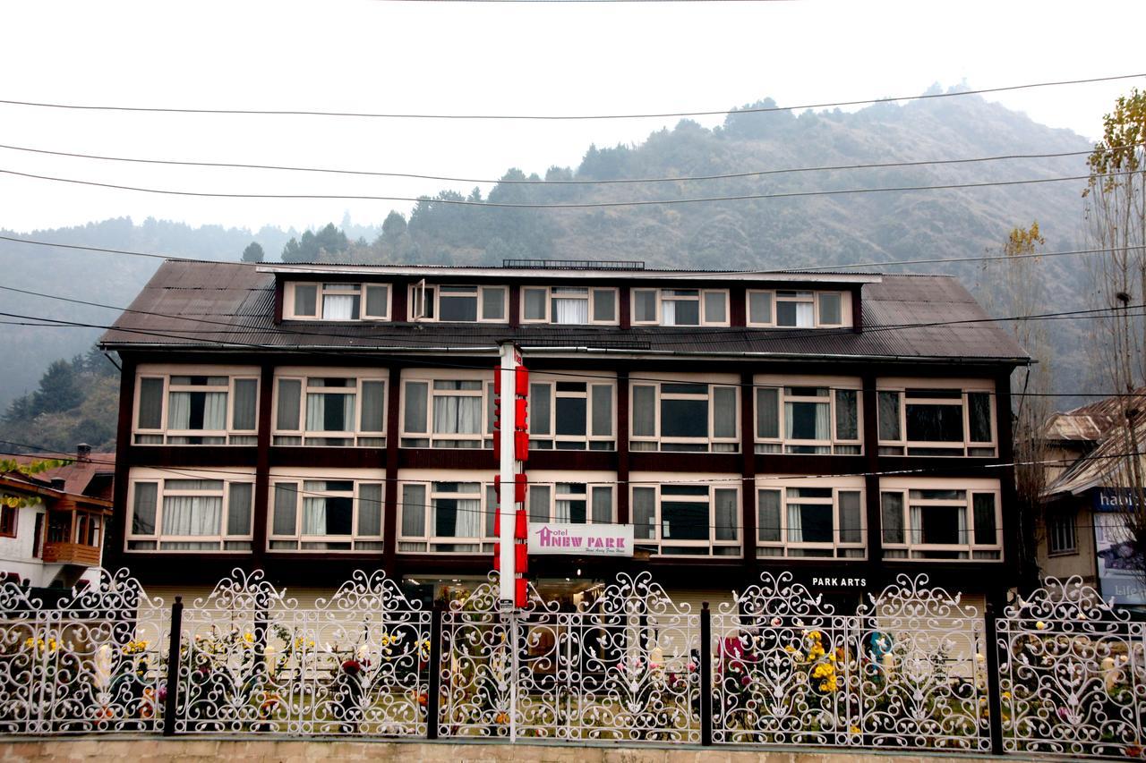Hotel New Park At Dal Lake Srīnagar 외부 사진