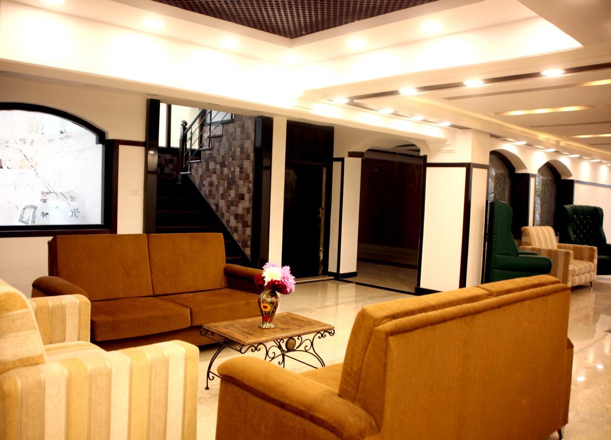 Hotel New Park At Dal Lake Srīnagar 외부 사진