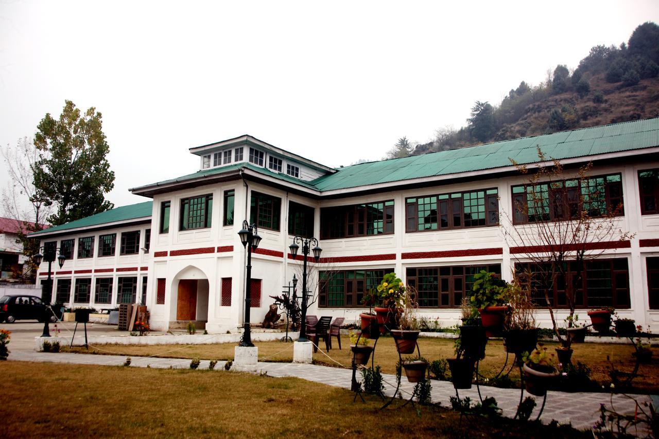 Hotel New Park At Dal Lake Srīnagar 외부 사진