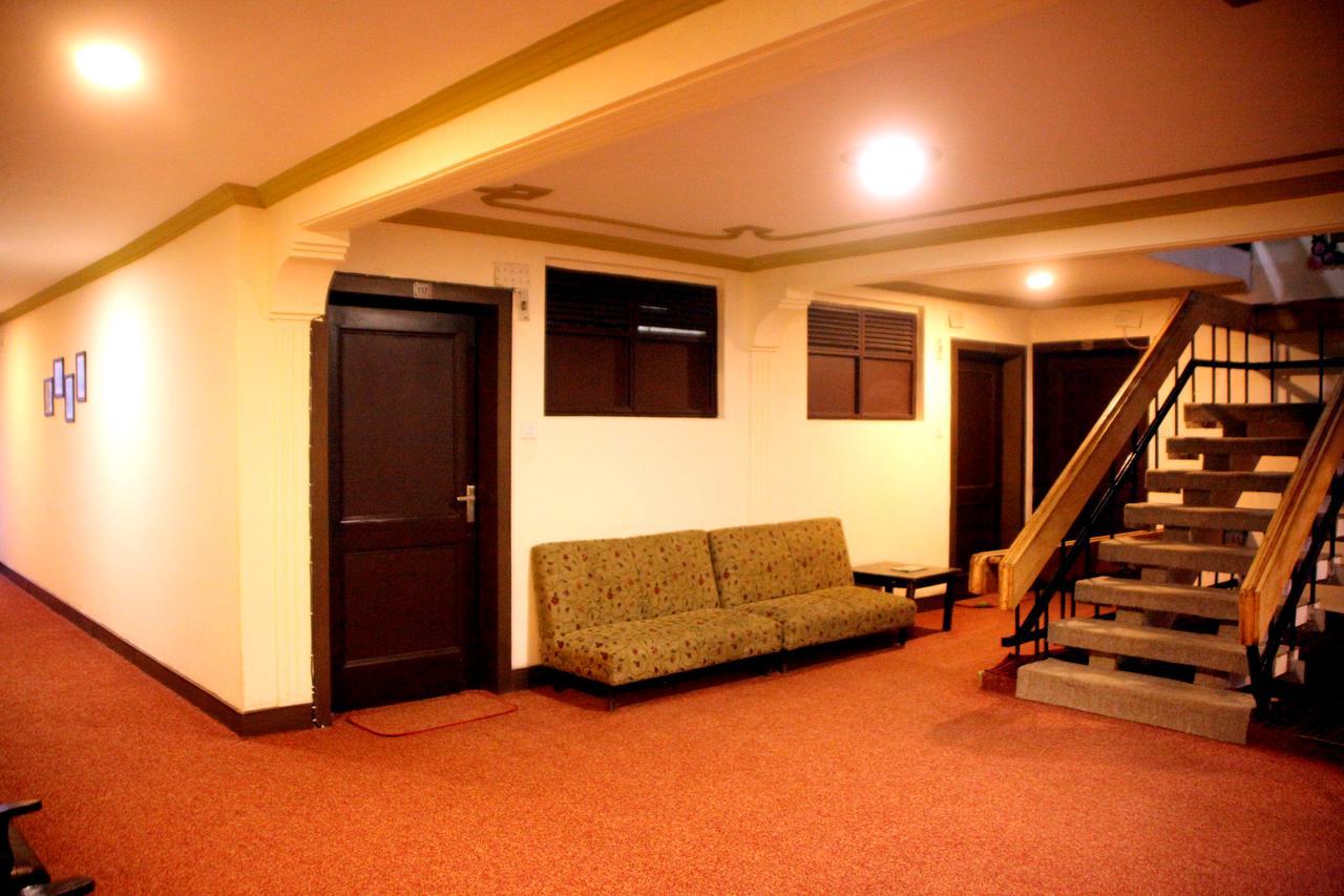 Hotel New Park At Dal Lake Srīnagar 외부 사진